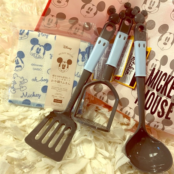 Disney Kitchen Disney Mickey Mouse Kitchen Cooking Utensil Set Poshmark